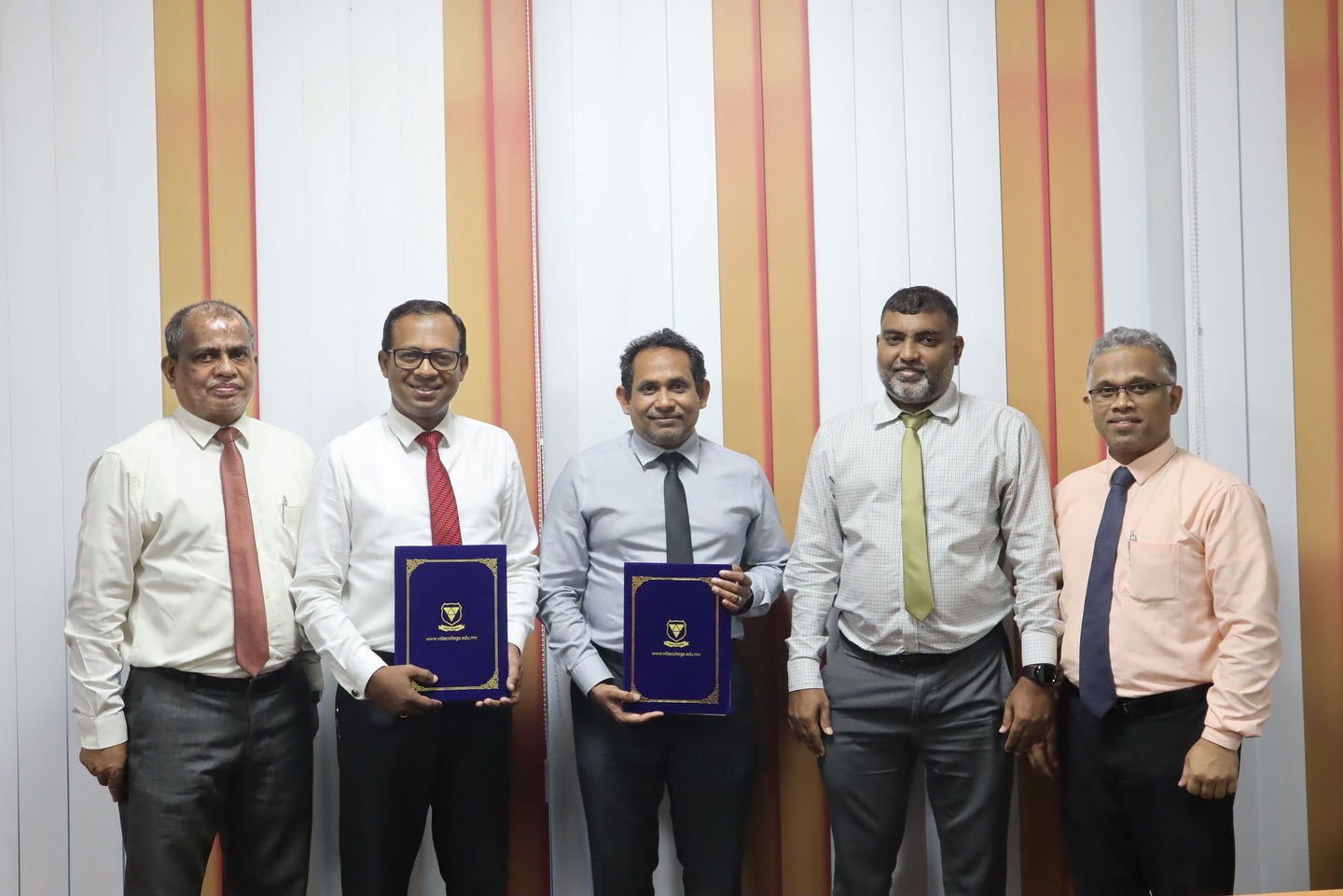 VILLA COLLEGE SIGNED AN MOU WITH ASIA PACIFIC INSTITUTE OF MONEY AND ENTREPRENEURSHIP DEVELOPMENT, SRI LANKA (IMED)