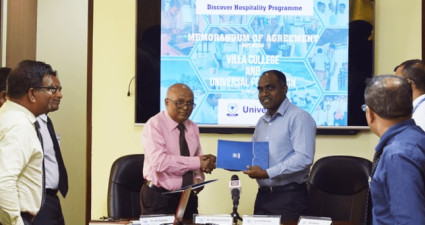 VILLA COLLEGE SIGNS A MEMORANDUM OF AGREEMENT WITH UNIVERSAL FOUNDATION